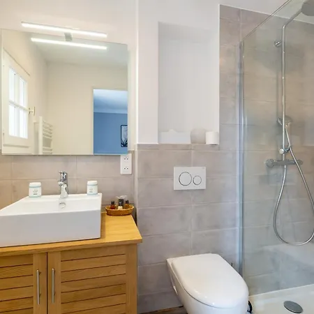 D'hotes Les Amandiers Guest house 4*