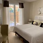 D'hotes Les Amandiers 3* Saint-Tropez